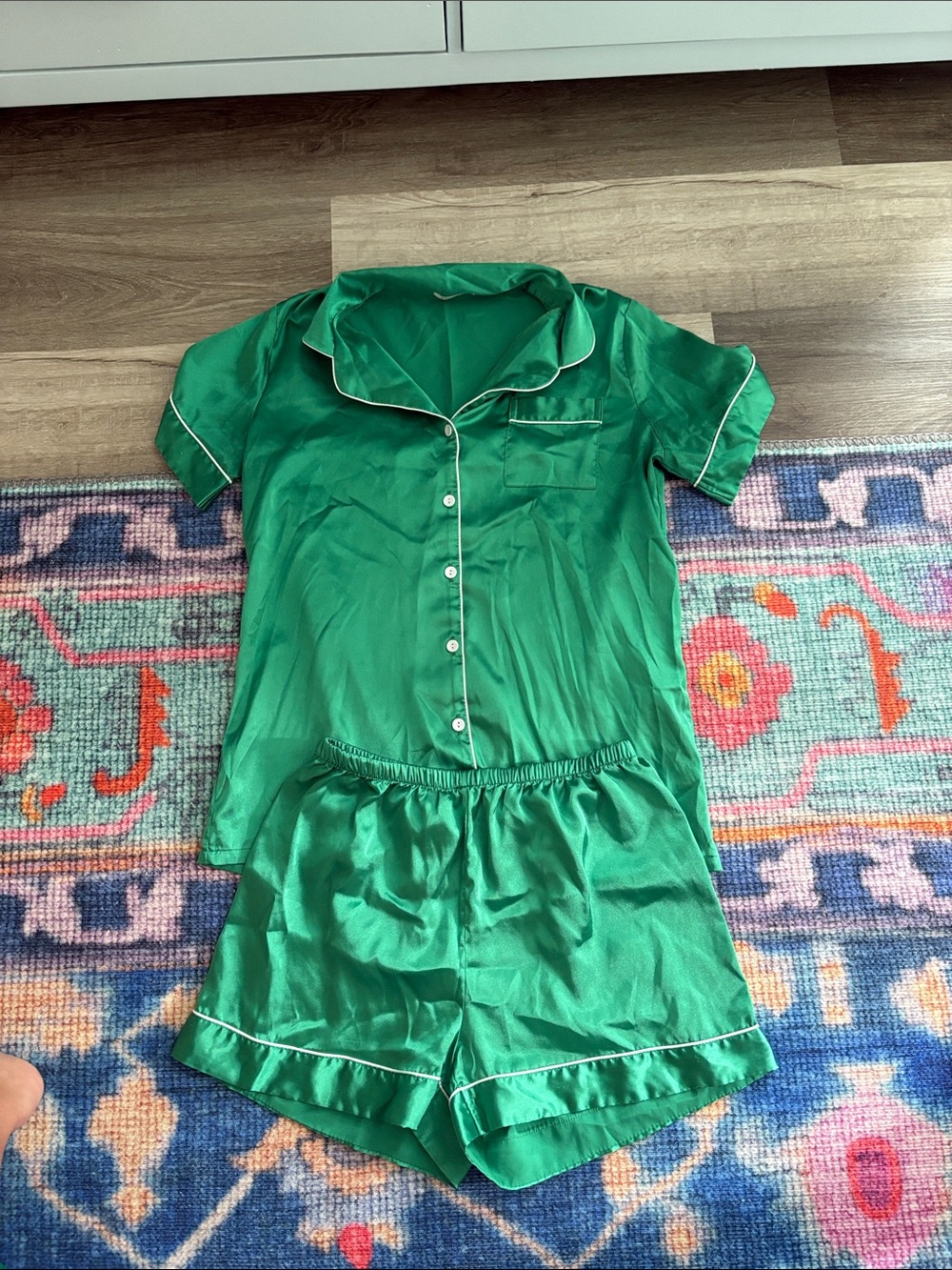 Women's Emerald Green Short Pajama Set with Contrast Piping